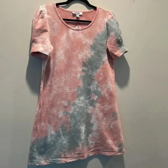 BB Dakota by Steve Madden Tye Dye Puff sleeve dress - Picture 5 of 8